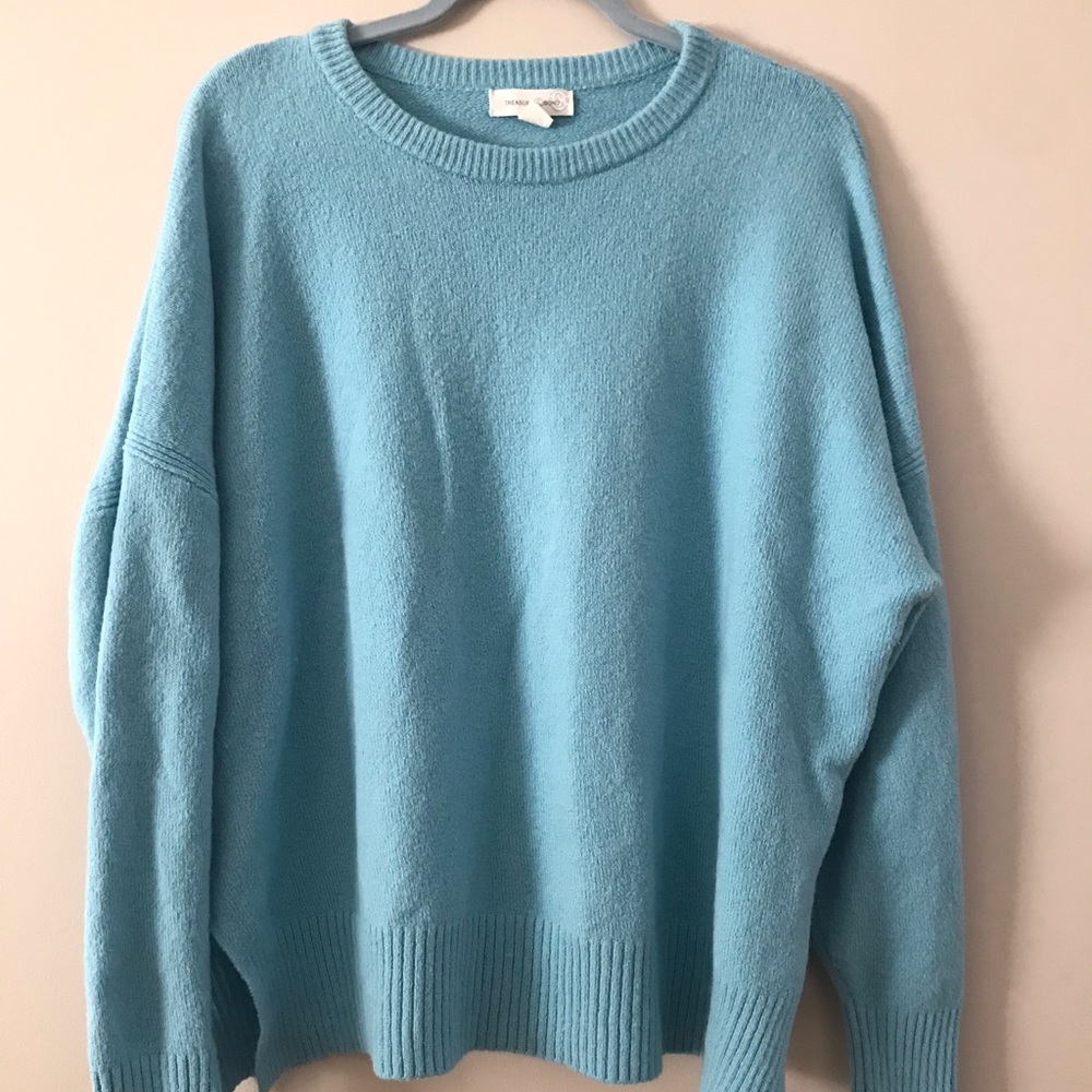 Women’s Sweater